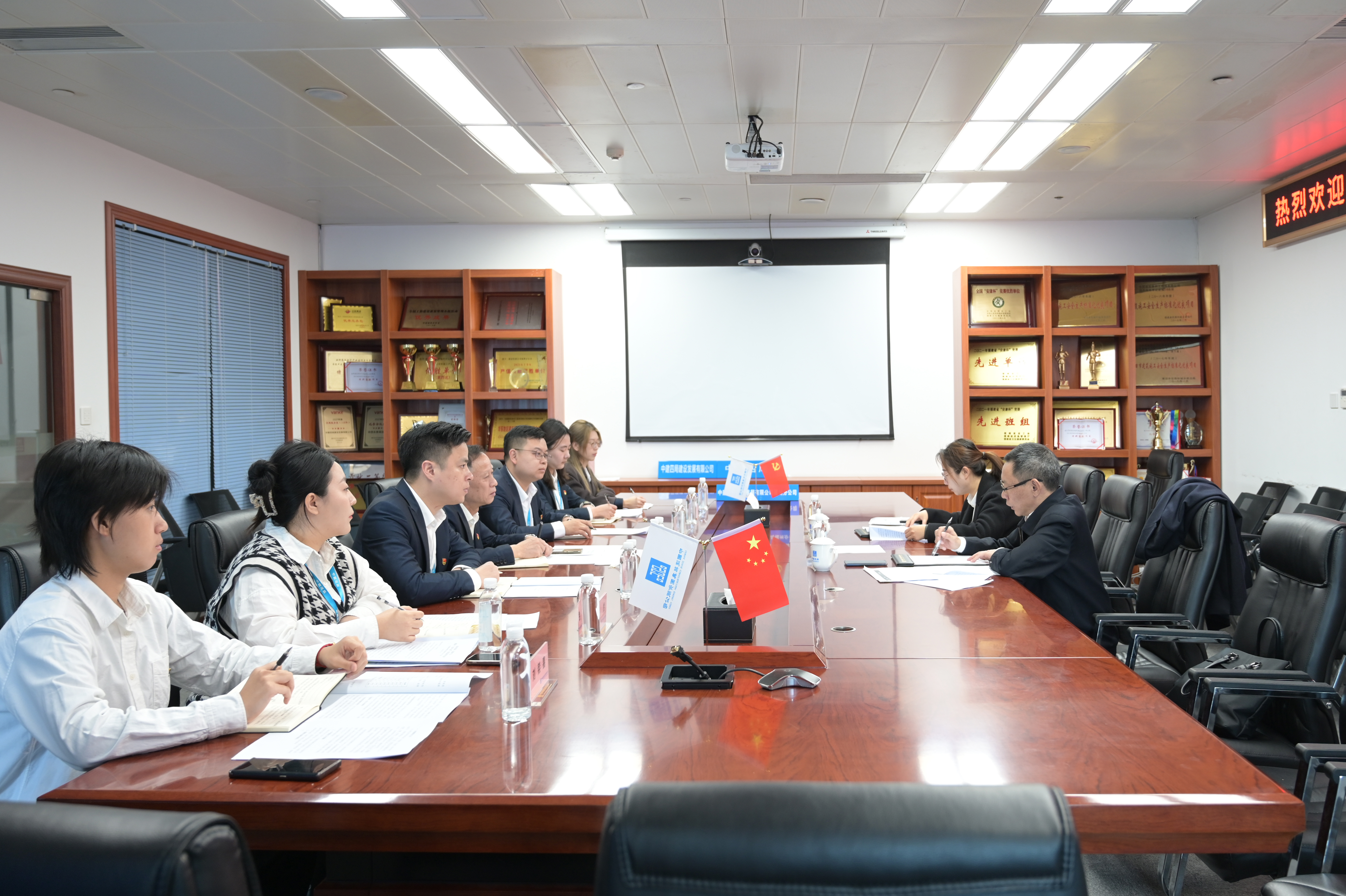公司党委副书记、工会主席、董事徐玉发到福州分公司开展党建工作调研指导2.JPG
