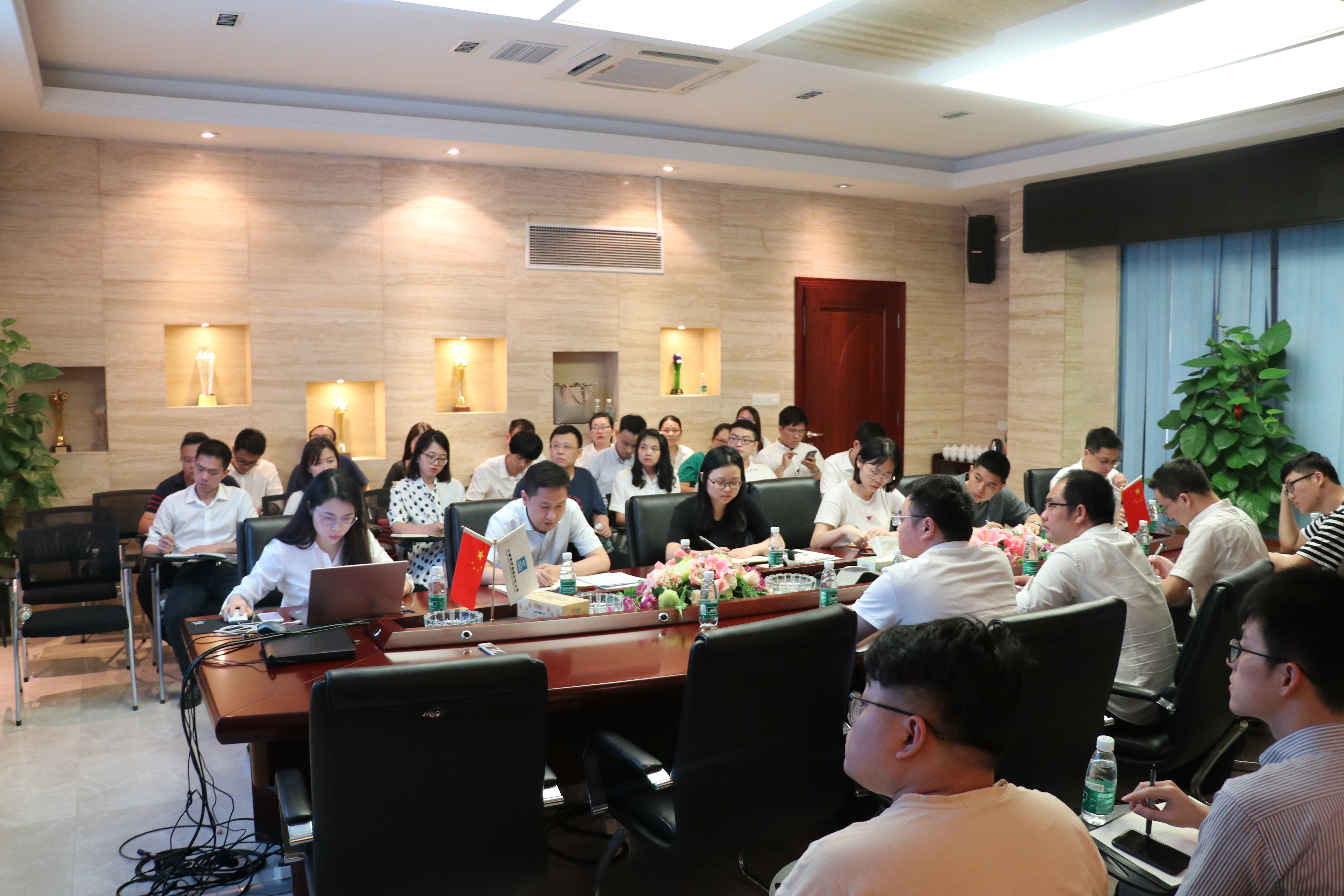 整合企业资源,做好全面预算管理