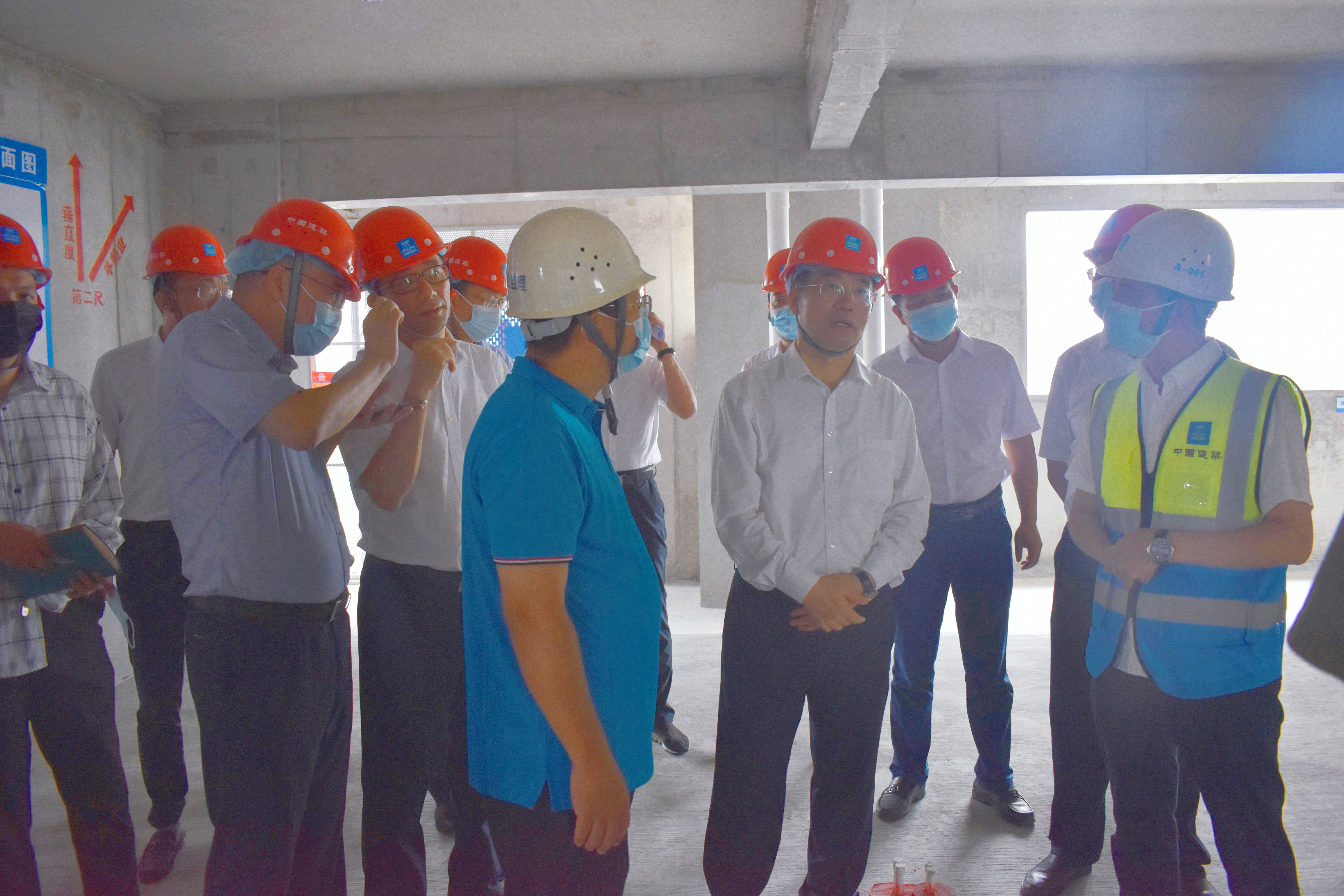 【建设发展总承包公司】20210721【小消息】福建省委常委周联清一行到长福安置房项目调研指导工作,附图2.jpg 【建设发展总承包公司】20210721【小消息】福建省委常委周联清一行到长福安置房项目调研指导工作,附图2.jpg