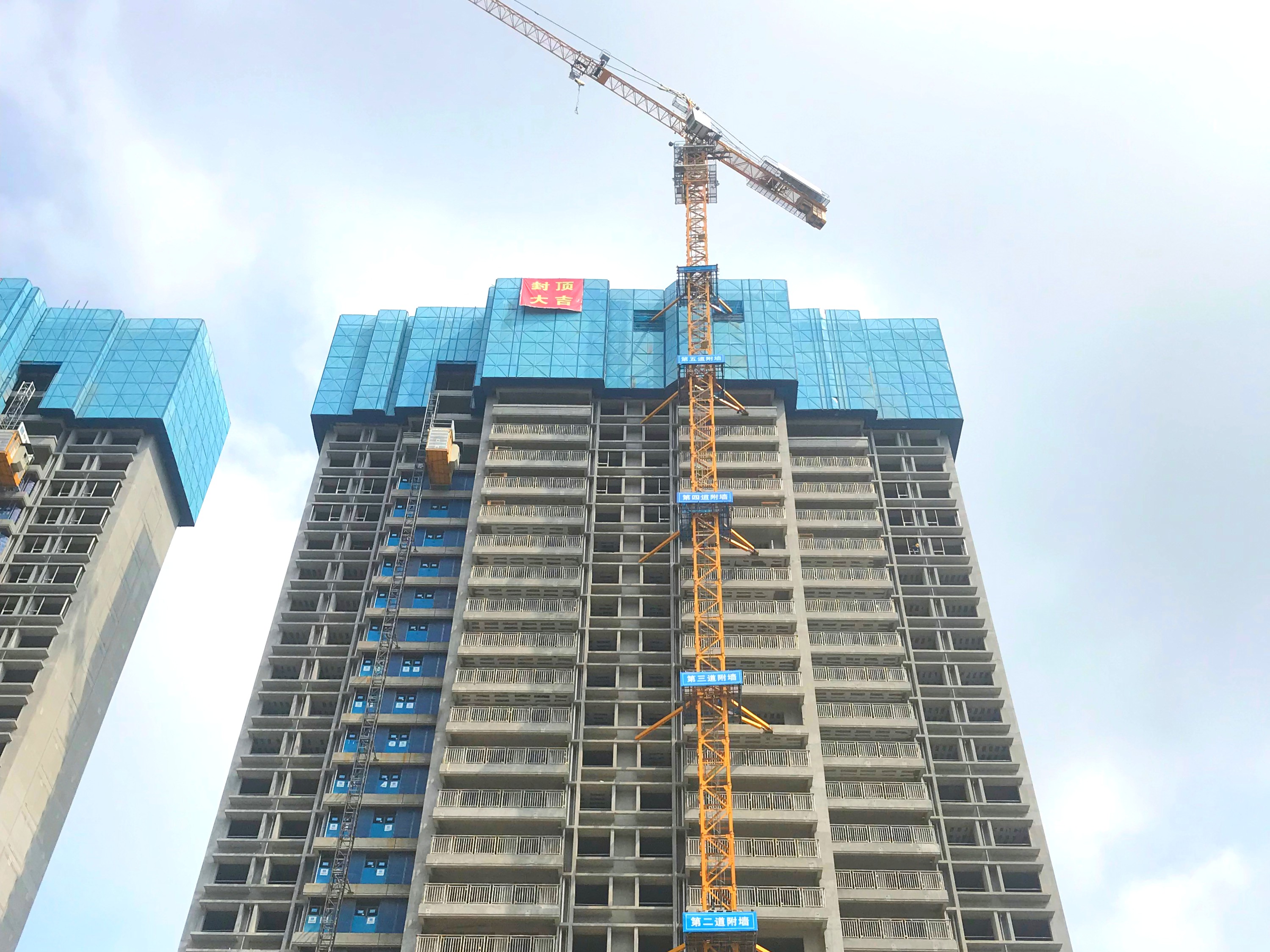 总承包公司莆田建发央誉项目主体结构全面封顶