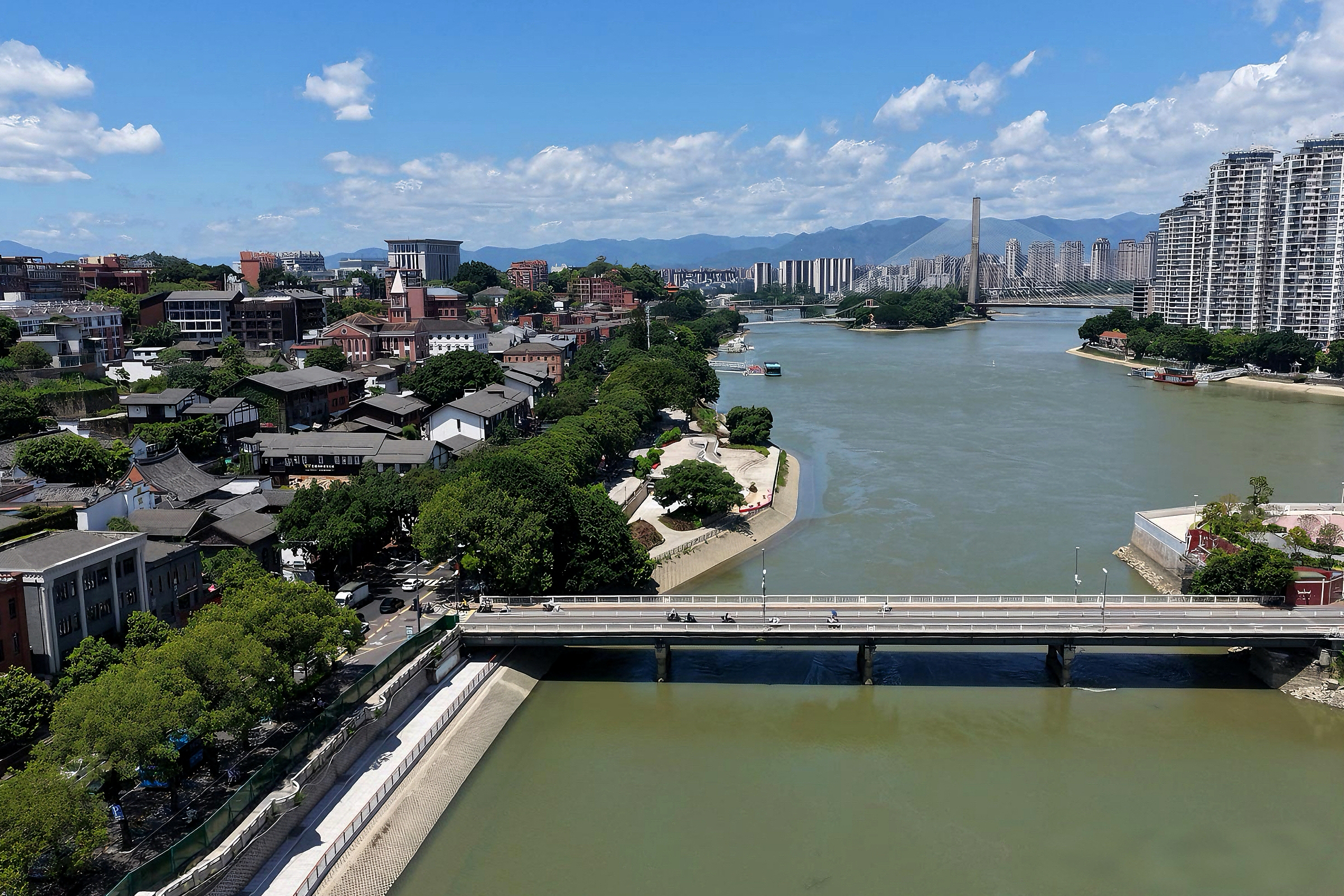 闽台经贸园区子项目福州市解放大桥断点步道贯通.png